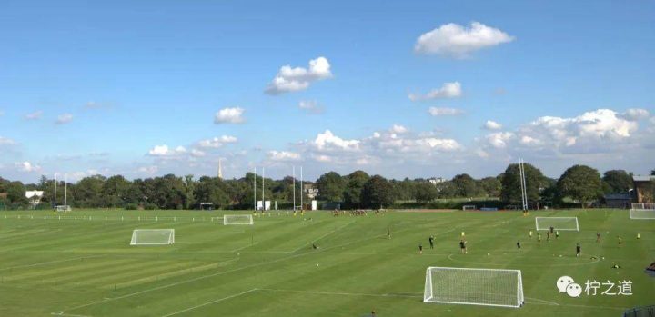 「英国私立中学」汉普顿学校(Hampton School)-1 「英国私立中学」汉普顿学校(Hampton School):私立走读男校插图1