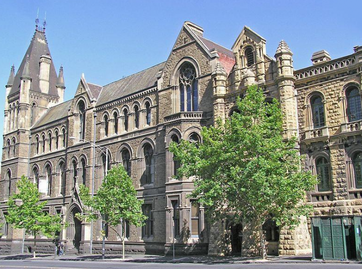 澳洲高校:皇家墨尔本理工大学(RMIT University)介绍及出国留学实用指南-1 澳洲高校:皇家墨尔本理工大学(RMIT University)介绍及出国留学实用指南-1