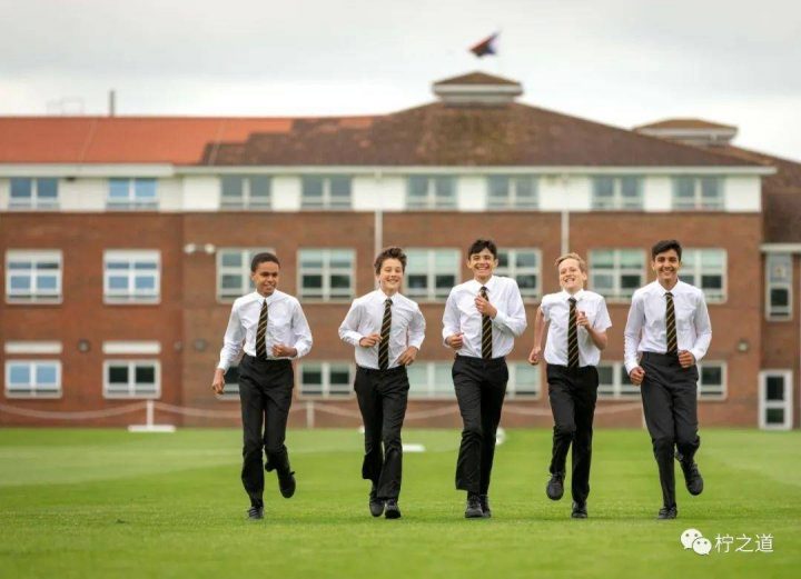 「英国私立中学」汉普顿学校(Hampton School)-1 「英国私立中学」汉普顿学校(Hampton School):私立走读男校插图4