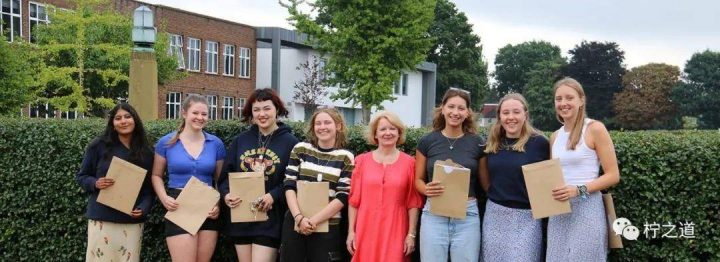 「英国私立中学」埃琳诺霍莉斯女子学校（Lady Eleanor Holles）：私立女子寄宿学校