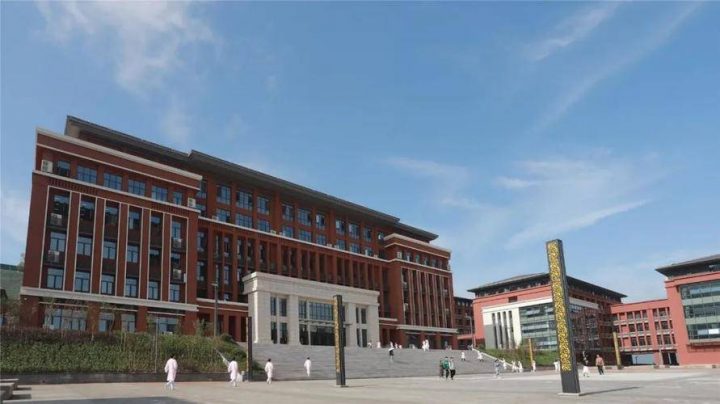 中国医药类高职院校排名2022(天津医学高等专科学校领跑)-1 中国医药类高职院校排名2022(天津医学高等专科学校领跑)插图6