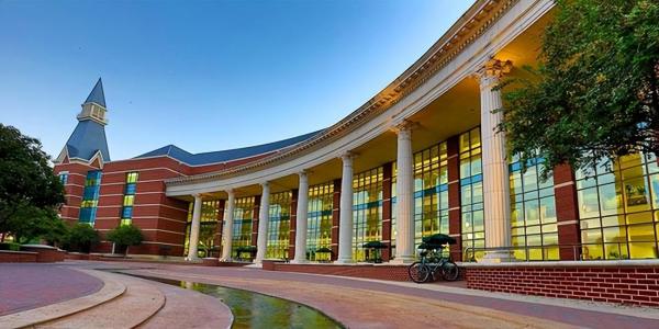 美国高校:贝勒大学(Baylor University)介绍及出国留学实用指南插图1 美国高校:贝勒大学(Baylor University)介绍及出国留学实用指南插图1