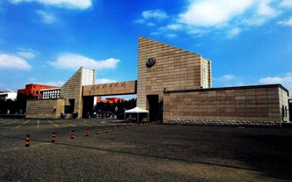 兰州理工大学怎么样?兰州理工大学算几流大学?插图 兰州理工大学怎么样?兰州理工大学算几流大学?插图