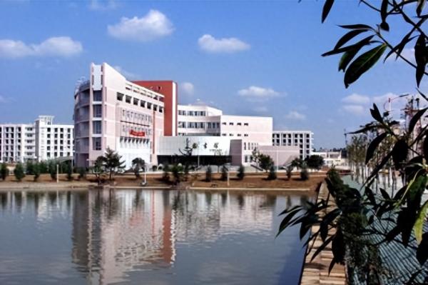 成都大学简介插图10