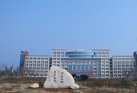 南昌师范学院简介插图 南昌师范学院简介插图
