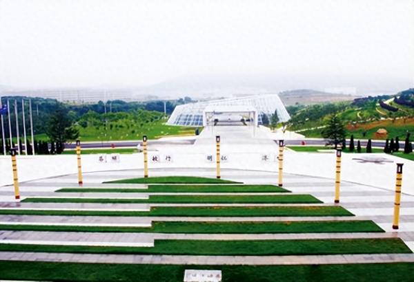 大连医科大学简介插图7