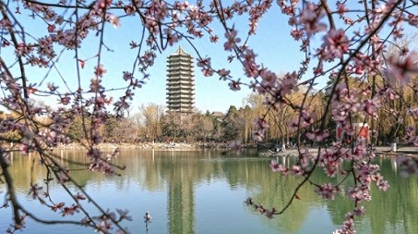 北京大学简介插图1 北京大学简介插图1