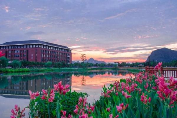 广西民族大学怎么样?广西民族大学属于什么级别?插图2 广西民族大学怎么样?广西民族大学属于什么级别?插图2