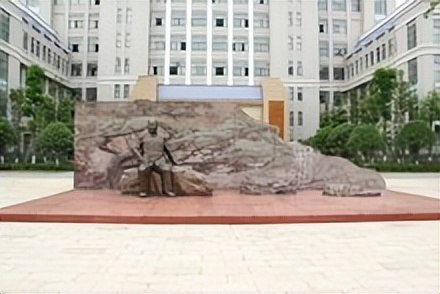 成都工业学院简介插图1 成都工业学院简介插图1
