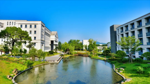 浙江外国语学院怎么样?浙江外国语学院排名多少最新?插图6 浙江外国语学院怎么样?浙江外国语学院排名多少最新?插图6