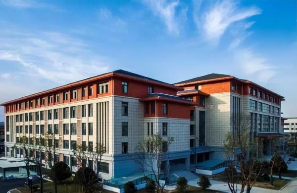 扬州大学广陵学院简介插图1 扬州大学广陵学院简介插图1