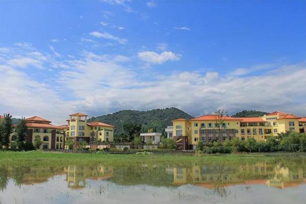 成都外国语学院简介插图1 成都外国语学院简介插图1