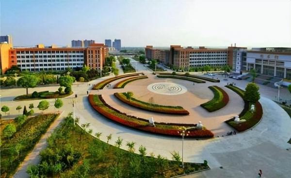南阳医学高等专科学校简介插图1 南阳医学高等专科学校简介插图1