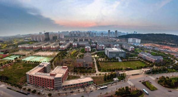 皖江工学院简介插图 皖江工学院简介插图