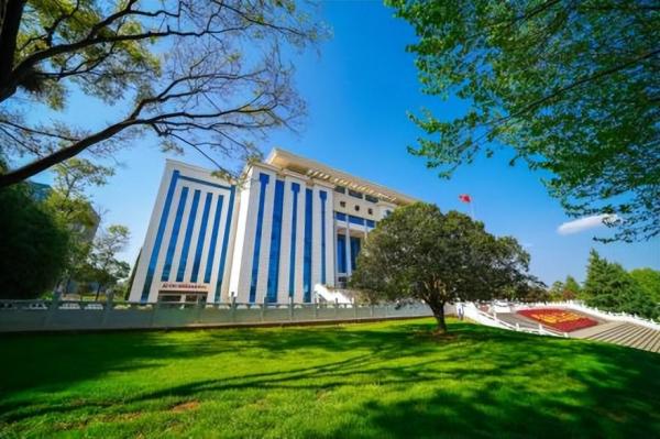 云南工商学院简介插图2 云南工商学院简介插图2