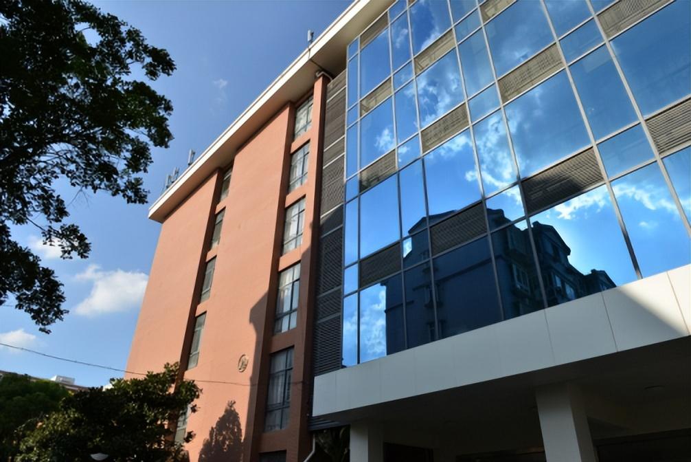 上海科学技术职业学院简介插图2