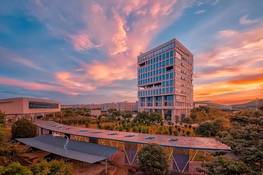 柳州铁道职业技术学院简介插图11 柳州铁道职业技术学院简介插图11