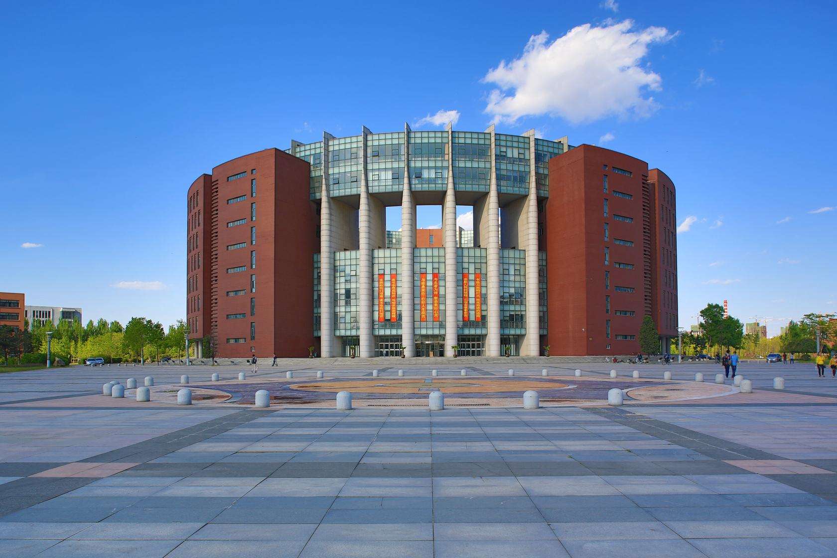 沈阳理工大学有哪些专业?沈阳理工大学国家级,省级特色专业介绍2024插图1 沈阳理工大学有哪些专业?沈阳理工大学国家级,省级特色专业介绍2024插图1