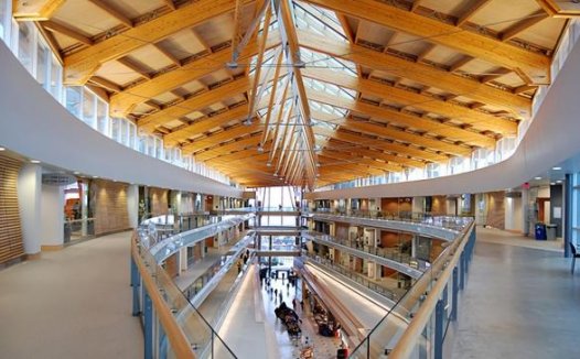 加拿大高校:西门菲莎大学(Simon Fraser University,简称“SFU”)介绍及出国留学实用指南