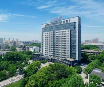 湖北大学与江苏大学两所以省份名命名的大学分析对比（湖北大学与江苏大学哪个好怎么选？）