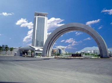 福建省公办本科大学2023年物理类投档分数线与2022年对比