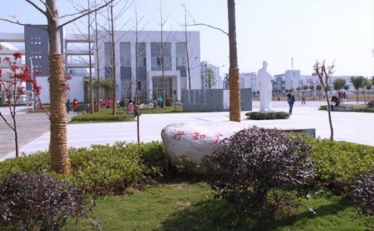 亳州学院简介